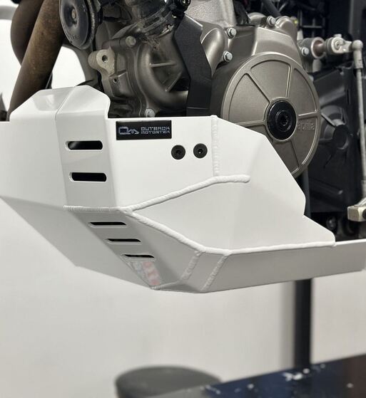 Cubrecarter Outback Motortek para Aprilia Tuareg 660