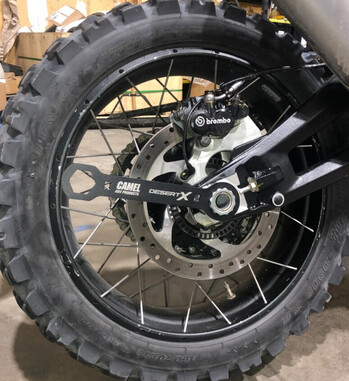 Llave desmontaje eje Camel ADV para Ducati Desert X