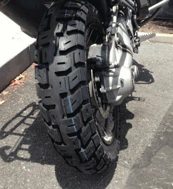 Neumático MotoZ Tractionator GPS